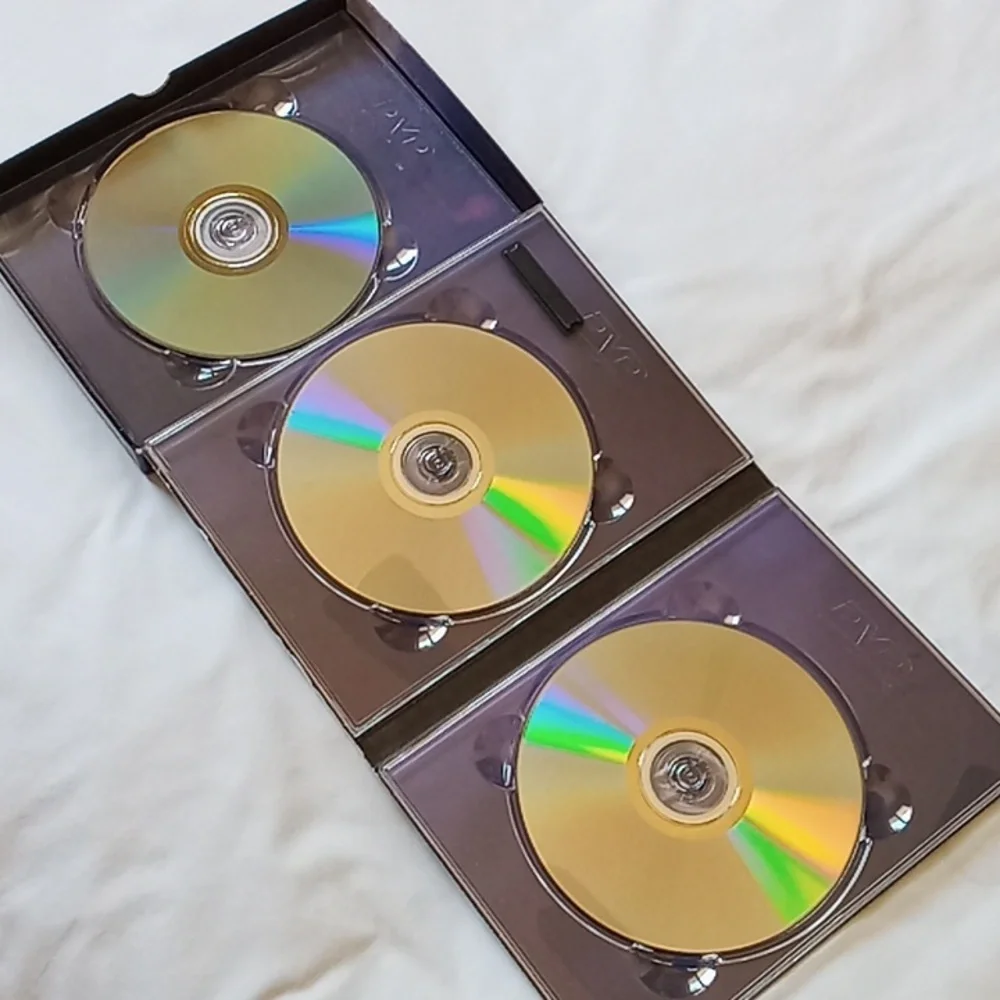 OZ DVD Complete Set Seasons 1-6 - Picture 7 of 16